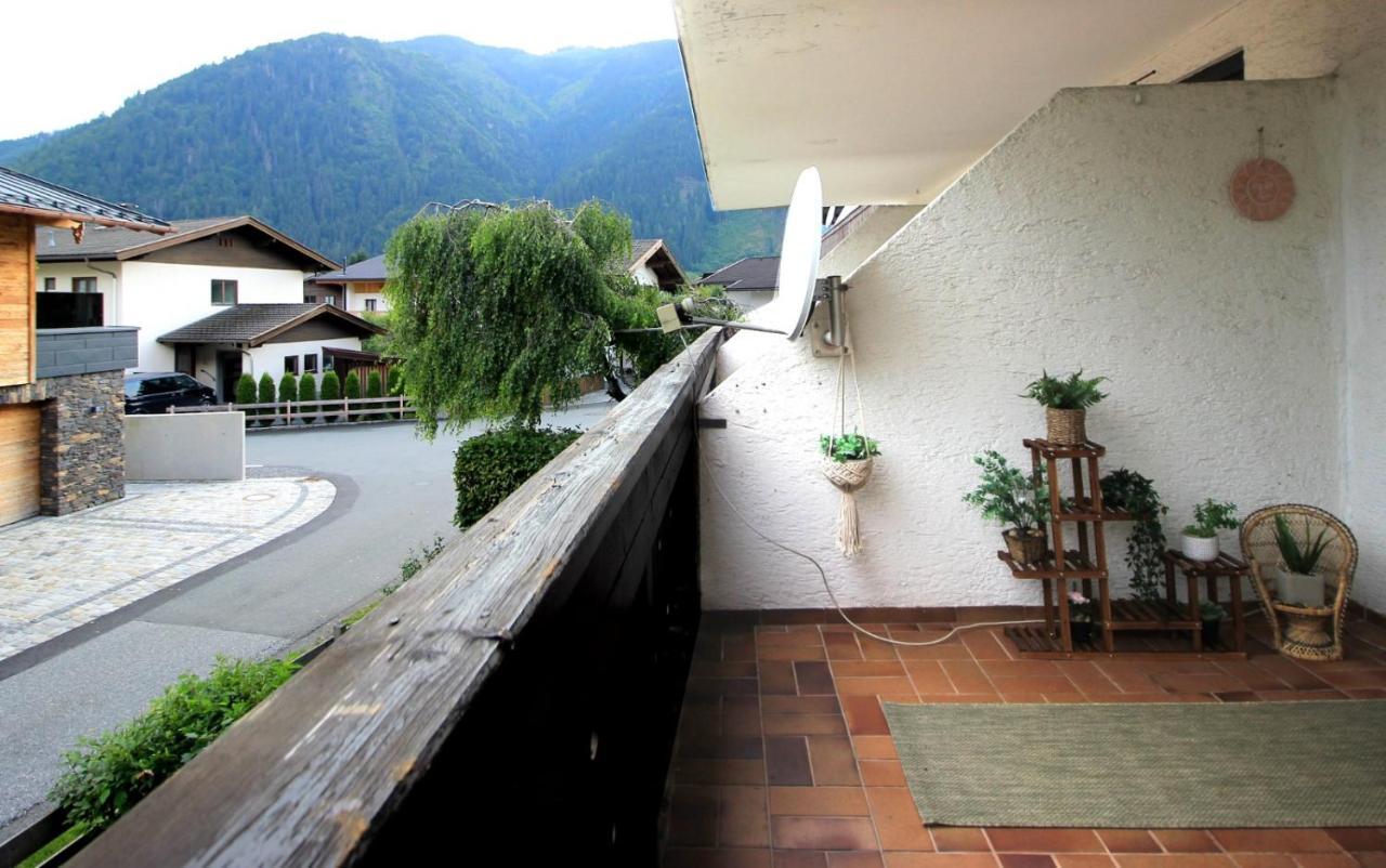 Edelweiss Apartment Maishofen Extérieur photo